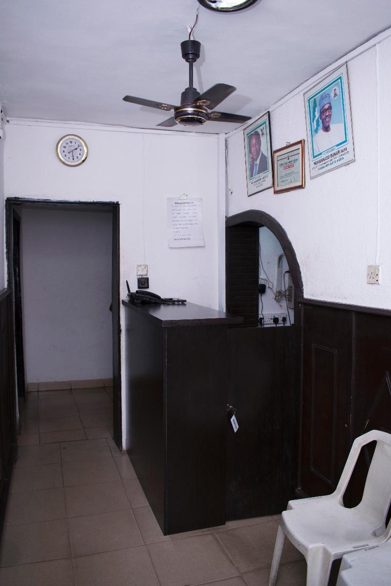 Day By Day Hotel Lagos Ngoại thất bức ảnh